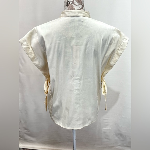 BLACK LABEL by CHICOS Cream drop shoulder button down size M. - Picture 6 of 12
